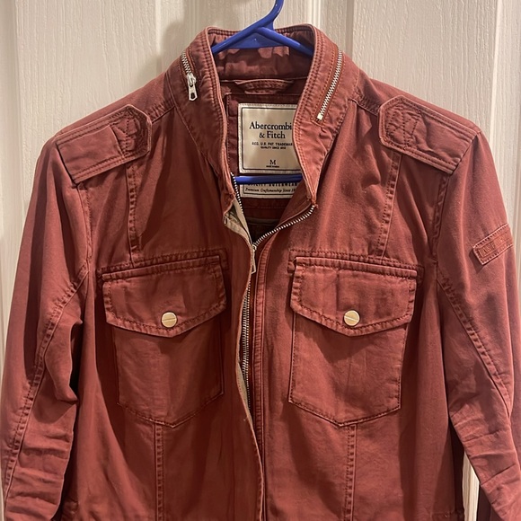 A&F Jacket, medium. Burgundy color- perfect for fall! NWOT. - Picture 5 of 5